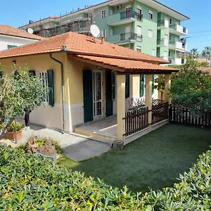 Villa La Casetta Con Giardino A 30 M Dal Mare